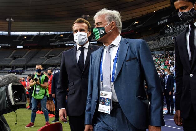 Emmanuel Macron ( president de la Republique ) Roland Romeyer - Bernard Caiazzo( president Saint Etienne ) - FOOTBALL : Paris Saint Germain vs AS Saint Etienne - Finale Coupe de France - Saint Denis - 24 07 2020 FedericoPestellini Panoramic 