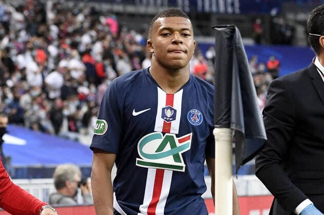 BLESSURE - DECEPTION - 07 KYLIAN MBAPPE (PSG) FOOTBALL : Paris SG vs Saint Etienne - Coupe de France - Finale - 24 07 2020 FEP Panoramic 