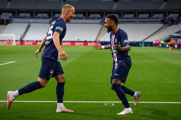 Paris Saint Germain s Neymar JR celebrates after scoring the first goal during the Coupe de France soccer final match between Paris Saint Germain (PSG) and AS Saint Etienne, in Saint-Denis near Paris, France, 24 July 2020.  Copyright: xAurelienxMorissardx
