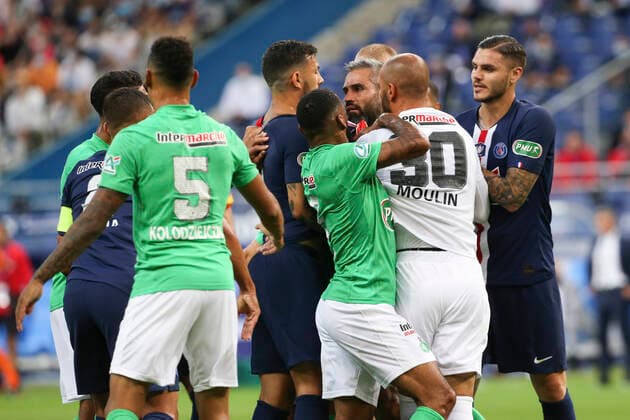 Perrin (ASSE) - Moulin (ASSE) - Mauro Icardi (PSG) - Leandro Paredes (PSG) FOOTBALL : Paris Saint Germain Vs AS Saint Etienne - Coupe de France - Finale - 24 07 2020 MichaelBaucher Panoramic 