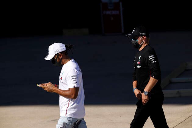Motorsports: FIA Formula One World Championship, WM, Weltmeisterschaft 2020, Grand Prix of Great Britain, 44 Lewis Hamilton (GBR, Mercedes-AMG Petronas Formula One Team), 77 Valtteri Bottas (FIN, Mercedes-AMG Petronas Formula One Team), Silverstone Great Britain