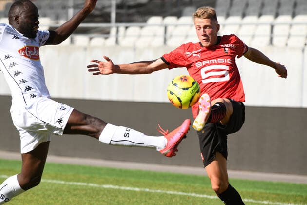 Fußball, Testspiel, Stade Rennes - SCO Angers Adrien Truffert (Rennes) FOOTBALL : Stade Rennais vs Angers SCO - Match amical - 01 08 2020 RonanHoussin Panoramic 