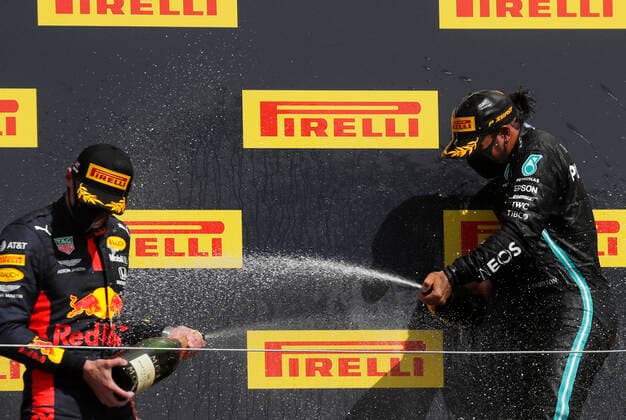 Motorsports: FIA Formula One World Championship, WM, Weltmeisterschaft 2020, Grand Prix of Great Britain Motorsports: FIA Formula One World Championship 2020, Grand Prix of Great Britain, 33 Max Verstappen (NLD, Aston Martin Red Bull Racing), 44 Lewis Hamilton (GBR, Mercedes-AMG Petronas Formula One Team),