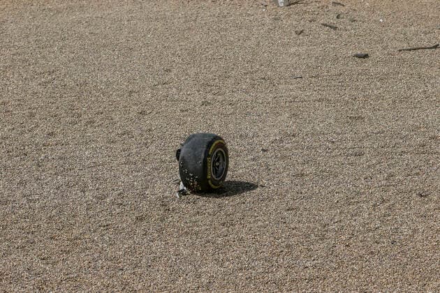 Motorsports: FIA Formula One World Championship, WM, Weltmeisterschaft 2020, Grand Prix of Great Britain, Tire of 20 Kevin Magnussen (DEN, Haas F1 Team) after crash Silverstone Great Britain