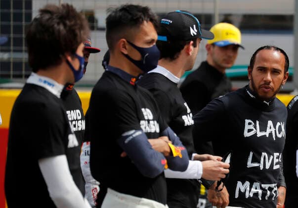 Motorsports: FIA Formula One World Championship, WM, Weltmeisterschaft 2020, Grand Prix of Great Britain Motorsports: FIA Formula One World Championship 2020, Grand Prix of Great Britain, F1 drivers on the grid in support of the Black Lives Matter movement against racism, 44 Lewis Hamilton (GBR, Mercedes-AMG Petronas Formula One Team),