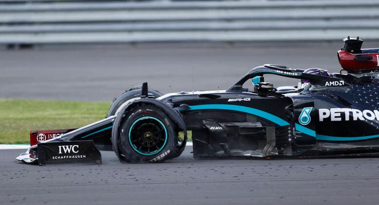 Sport Bilder des Tages Motorsports: FIA Formula One World Championship, WM, Weltmeisterschaft 2020, Grand Prix of Great Britain Motorsports: FIA Formula One World Championship 2020, Grand Prix of Great Britain, 44 Lewis Hamilton (GBR, Mercedes-AMG Petronas Formula One Team),