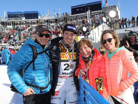 Felix Neureuther gewinnt Bronzemedaille im Slalom von links: Christian Neureuther, Felix Neureuther, Rosie Mittermeier, Amelie Neureuthe Ski Weltmeisterschaft 2017 St. Moritz Felix Neureuther gewinnt Bronzemedaille im Slalom von links: Christian Neureuther, Felix Neureuther, Rosi Mittermaier, Amelie Neureuther Copyright bymersee Tel:+49-8243-99 78 58 mobil: +49- 171 426 49 72 St. Moritz Graub?nden Schweiz *** Felix Neureuther wins bronze medal in slalom from left Christian Neureuther, Felix Neureuther, Rosie Mittermeier, Amelie Neureuthe Ski World Championship 2017 St Moritz Felix Neureuther wins bronze medal in slalom from left Christian Neureuther, Felix Neureuther, Rosi Mittermaier, Amelie Neureuther Copyright bymersee Tel 49 8243 99 78 58 mobil 49 171 426 49 72 St Moritz Graub nden Switzerland No model release