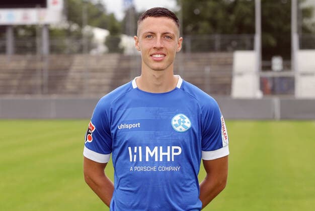 03.08.2020, Stuttgart , Oberliga , Fototermin Stuttgarter Kickers , Noah Lulic