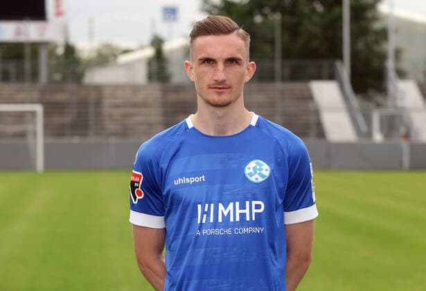 03.08.2020, Stuttgart , Oberliga , Fototermin Stuttgarter Kickers , Niklas Kolbe