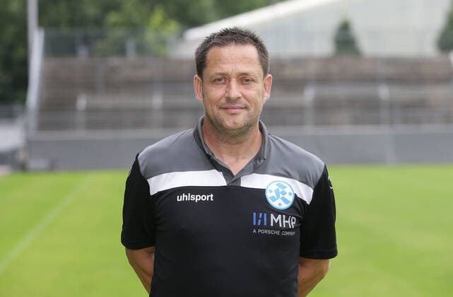 03.08.2020, Stuttgart , Oberliga , Fototermin Stuttgarter Kickers , Dieter Kerschbaum