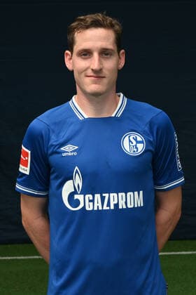 Sebastian Rudy; FC Schalke 04; 1.BL, Porträttermin 2020 2021 Gelsenkirchen Nordrhein-Westfalen Deutschland