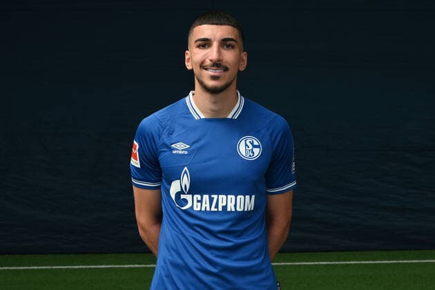 Nassim Boujellab; FC Schalke 04; 1.BL, Porträttermin 2020 2021 Gelsenkirchen Nordrhein-Westfalen Deutschland