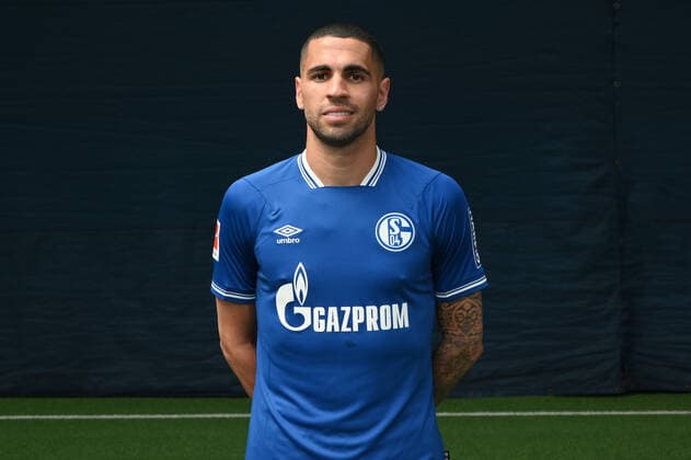 Omar Mascarell; FC Schalke 04; 1.BL, Porträttermin 2020 2021 Gelsenkirchen Nordrhein-Westfalen Deutschland
