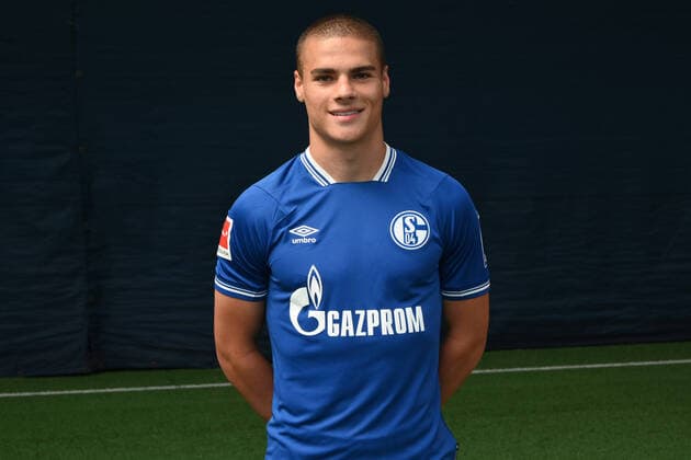 Can Bozdogan; FC Schalke 04; 1.BL, Porträttermin 2020 2021 Gelsenkirchen Nordrhein-Westfalen Deutschland