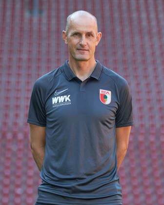 Heiko Herrlich (Trainer FC Augsburg), FC Augsburg 1907; 1.BL, Porträttermin 2020 2021,