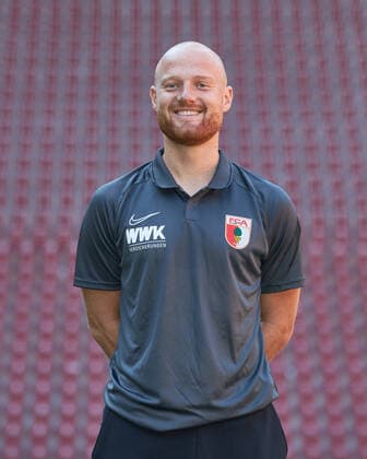 Jonas Scheuermann (Co-Trainer FC Augsburg), FC Augsburg 1907; 1.BL, Porträttermin 2020 2021,