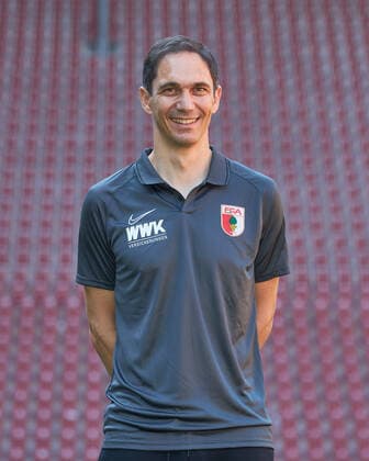 Dr. Florian Elser (Mannschaftsarzt FC Augsburg), FC Augsburg 1907; 1.BL, Porträttermin 2020 2021,