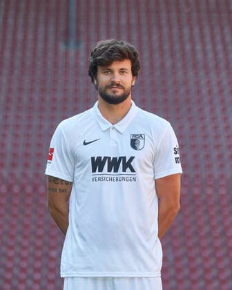 Tobias Strobl, FC Augsburg 1907; 1.BL, Porträttermin 2020 2021,
