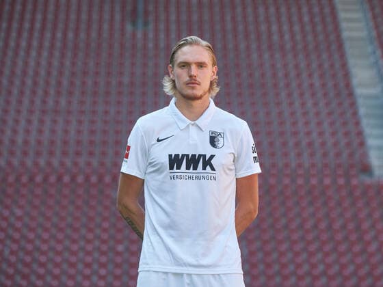 Fredrik Jensen, FC Augsburg 1907; 1.BL, Porträttermin 2020 2021,