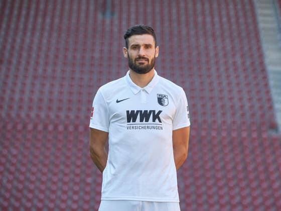 Daniel Caligiuri, FC Augsburg 1907; 1.BL, Porträttermin 2020 2021,