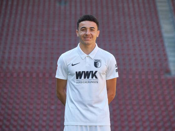 Ruben Vargas, FC Augsburg 1907; 1.BL, Porträttermin 2020 2021,