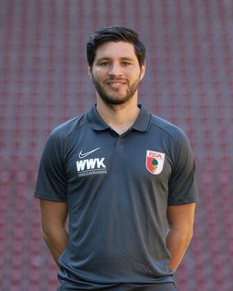 Benjamin Brust (Videoanalyst), FC Augsburg 1907; 1.BL, Porträttermin 2020 2021,