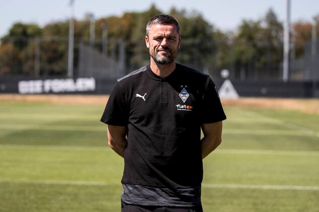 Martin Meichelbeck Borussia Mönchengladbach Porträttermin 2020 2021 Porträt, Vorstellung, Präsentation, Pressetermin, Fußball, GER 07.08.2020, Fussball, Vorstellung, Präsentation, Pressetermin, Fußball, GER; 1. Bundesliga, Saison 2020 21, Moenchengladbach Foto: Moritz Müller Only for Editorial use