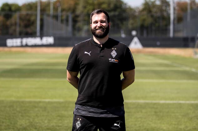 Ron Rohloff Borussia Mönchengladbach Porträttermin 2020 2021 Porträt, Vorstellung, Präsentation, Pressetermin, Fußball, GER 07.08.2020, Fussball, Vorstellung, Präsentation, Pressetermin, Fußball, GER; 1. Bundesliga, Saison 2020 21, Moenchengladbach Foto: Moritz Müller Only for Editorial use