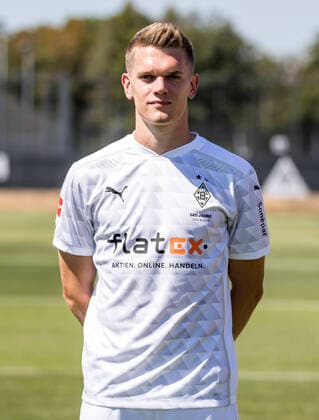 Matthias Ginter (BMG) Borussia Mönchengladbach Porträttermin 2020 2021 Porträt, Vorstellung, Präsentation, Pressetermin, Fußball, GER 07.08.2020, Fussball, Vorstellung, Präsentation, Pressetermin, Fußball, GER; 1. Bundesliga, Saison 2020 21, Moenchengladbach Foto: Moritz Müller Only for Editorial use