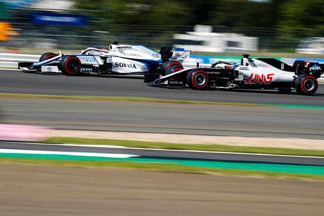 Motorsports: FIA Formula One World Championship, WM, Weltmeisterschaft 2020, Grand Prix of 70th Anniversary, 63 George Russell (GBR, Williams Racing), 8 Romain Grosjean (FRA, Haas F1 Team), Silverstone Great Britain