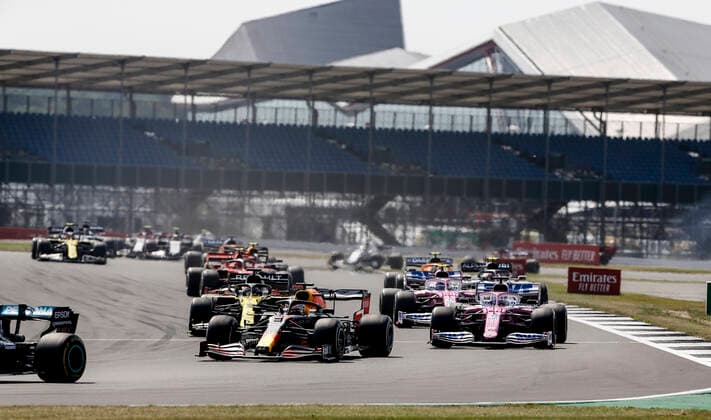 Motorsports: FIA Formula One World Championship, WM, Weltmeisterschaft 2020, Grand Prix of 70th Anniversary, 33 Max Verstappen (NLD, Aston Martin Red Bull Racing), 27 Nico Hulkenberg (GER, BWT Racing Point F1 Team), 3 Daniel Ricciardo (AUS, Renault DP World F1 Team), 18 Lance Stroll (CAN, BWT Racing Point F1 Team), Silverstone Great Britain