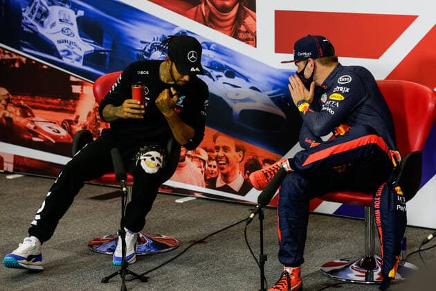 Motorsports: FIA Formula One World Championship, WM, Weltmeisterschaft 2020, Grand Prix of 70th Anniversary Motorsports: FIA Formula One World Championship 2020, Grand Prix of 70th Anniversary, 44 Lewis Hamilton (GBR, Mercedes-AMG Petronas Formula One Team), 33 Max Verstappen (NLD, Aston Martin Red Bull Racing),