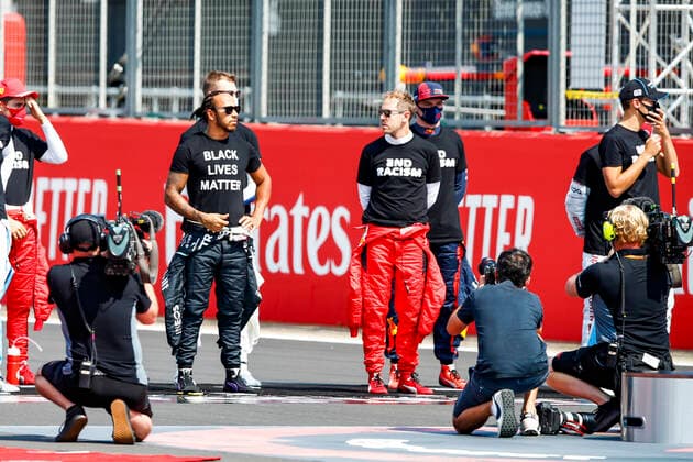 Motorsports: FIA Formula One World Championship, WM, Weltmeisterschaft 2020, Grand Prix of 70th Anniversary, 44 Lewis Hamilton (GBR, Mercedes-AMG Petronas Formula One Team), 5 Sebastian Vettel (GER, Scuderia Ferrari Mission Winnow), Silverstone Great Britain