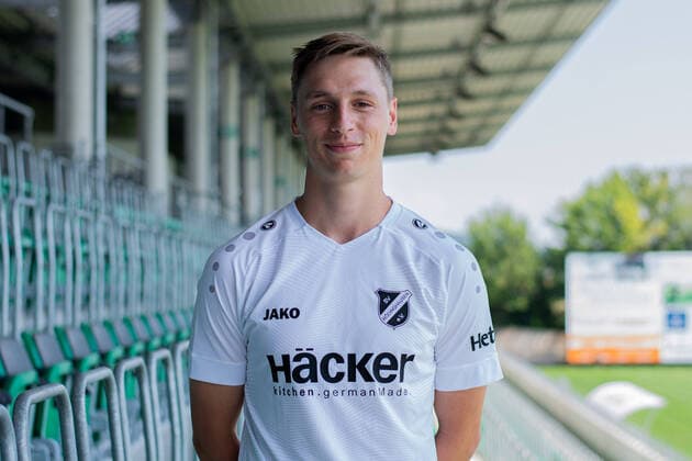 10.08.2020 - Fußball, Regionalliga West, 2020 2021, Porträttermin SV Rödinghausen: Sebastian Haut. Rödinghausen Nordrhein-Westfalen Deutschland Häcker Wiehenstadion