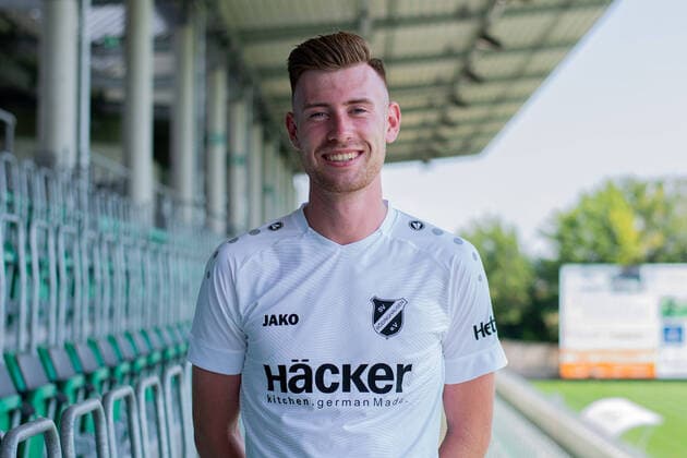 10.08.2020 - Fußball, Regionalliga West, 2020 2021, Porträttermin SV Rödinghausen: Jannik Mause. Rödinghausen Nordrhein-Westfalen Deutschland Häcker Wiehenstadion