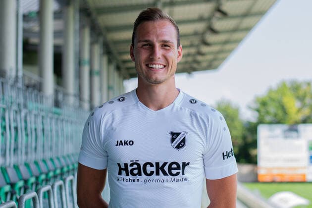 10.08.2020 - Fußball, Regionalliga West, 2020 2021, Porträttermin SV Rödinghausen: Tobias Reithmeir. Rödinghausen Nordrhein-Westfalen Deutschland Häcker Wiehenstadion