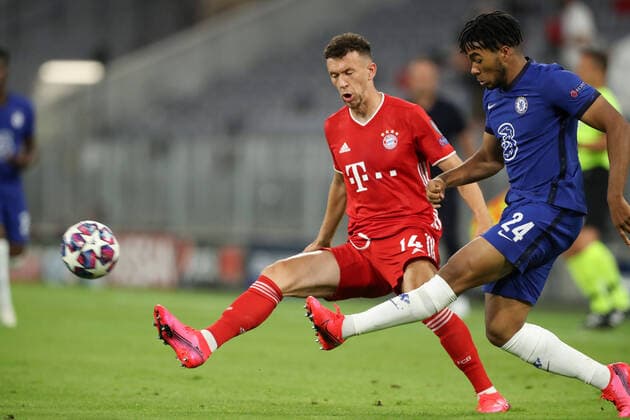 FC Bayern München - Chelsea FC Ivan Perisic FC Bayern München Reece James FC Chelsea UEFA Championsleague Viertelfinale Rückspiel FC Bayern München - Chelsea FC Saison 2019 2020 Foto : Stefan Matzke sampics Pool via Revierfoto Nur für journalistische Zwecke ! Only for editorial use ! NO SECONDARY (RE-)SALE WITHIN 48h AFTER KICK-OFF München Bayern Deutschland