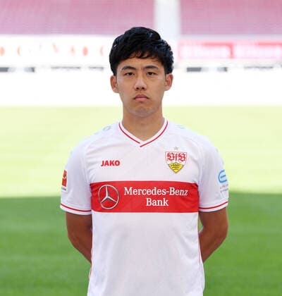 FUSSBALL 1. BUNDESLIGA SAISON 2020 2021 10.08.2020 Fototermin beim VfB Stuttgart Wataru Endo; VfB Stuttgart