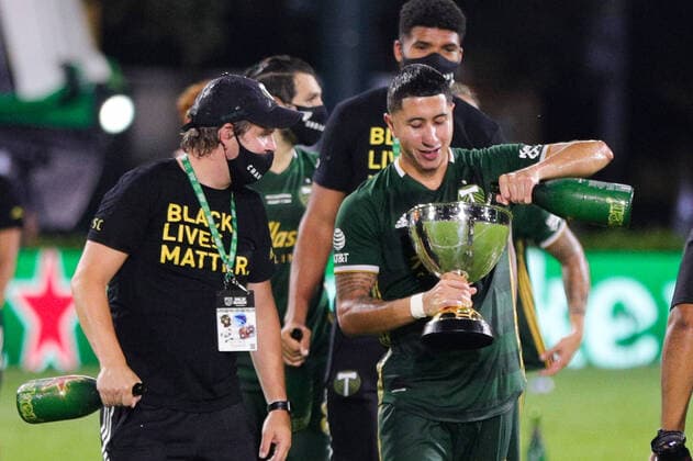 Bilder des Jahres 2020, Sport 08 August Sport Themen der Woche KW33 Sport Bilder des Tages ORLANDO, FL - AUGUST 11: Portland Timbers midfielder Marvin Loria (44) celebrates after winning the MLS, Fussball Herren, USA is Back Final between the Orlando City Lions and the Portland Timbers on August 11, 2020, at the ESPN Wide World of Sports Complex in Orlando, FL. (Photo by Joe Petro Icon Sportswire) SOCCER: AUG 11 MLS is Back Final - Orlando City SC v Portland Timbers Icon2008111629