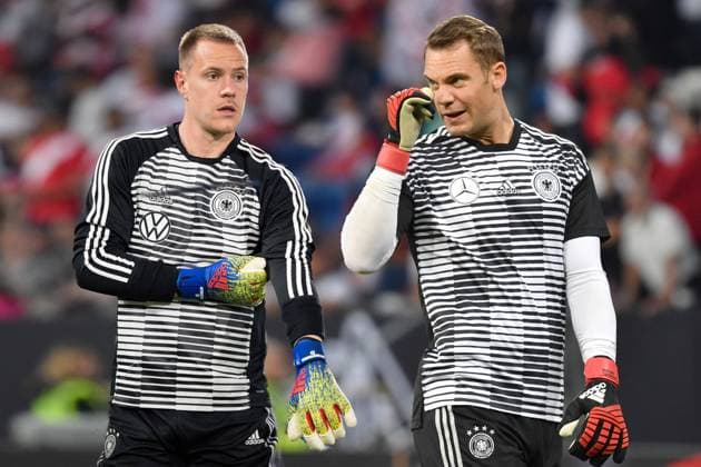 FOTOMONTAGE; Manuel NEUER und Marc Andre TER STEGEN treffen im Champions League Kracher FC Barcelona, Barca FC Bayern Muenchen aufeinander. Archivfoto: Zum Torwart Zoff zwischen Manuel NEUER und Marc Andre TER STEGEN. Archivfoto; Fussball Laenderspiel, Deutschland (GER)-Peru (PER) 2-1 am 09.09.2018 in Sinsheim Wirsol Rhein-Neckar-Arena. DFB REGULATIONS PROHIBIT ANY USE OF PHOTOGRAPHS AS IMAGE SEQUENCES AND OR QUASI-VIDEO. Ã‚Â