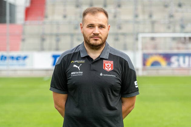 Walter Moissejenko (Physiotherapeut); HFC Hallescher Fussballclub e.V; 3.Liga, Porträttermin 2020 2021, Halle Saale Sachsen-Anhalt Deutschland
