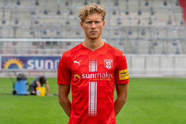 Tobias Schilk (HFC); HFC Hallescher Fussballclub e.V; 3.Liga, Porträttermin 2020 2021, Halle Saale Sachsen-Anhalt Deutschland