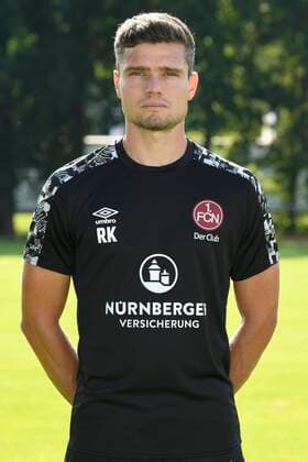 13.08.2020 - 1. FC Nuernberg FCN Club - Saison 2020 2021 - Fototermin Porträttermin - - Robert Klauß Klauss (Trainer Cheftrainer 1. FC Nürnberg FCN ) Einzelbild Einzelfoto Portrait Porträt Kopfbild