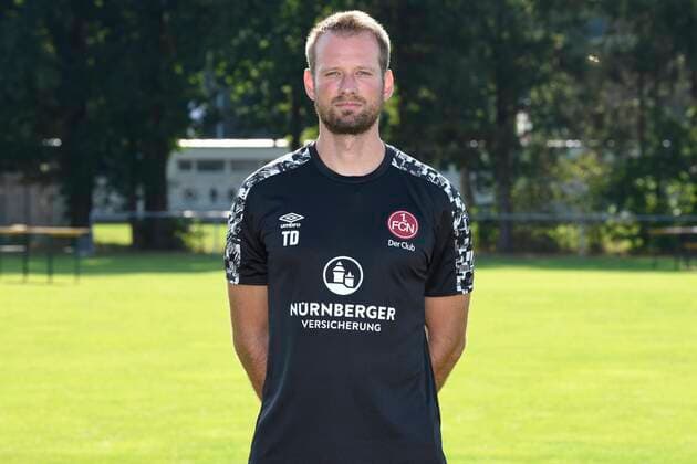 13.08.2020 - 1. FC Nuernberg FCN Club - Saison 2020 2021 - Fototermin Porträttermin - - Tobias Dippert (Athletik- und Reha-Trainer 1. FC Nürnberg FCN ) Einzelbild Einzelfoto Portrait Porträt Kopfbild