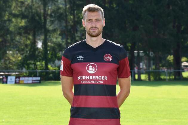 13.08.2020 - 1. FC Nuernberg FCN Club - Saison 2020 2021 - Fototermin Porträttermin - - Asger Sörensen (4, 1. FC Nürnberg FCN ) Einzelbild Einzelfoto Portrait Porträt Kopfbild