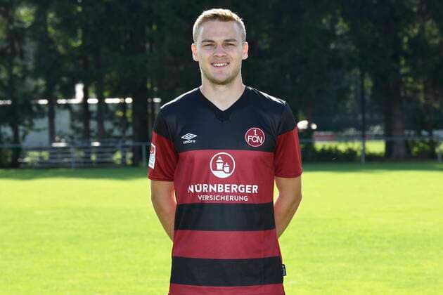 13.08.2020 - 1. FC Nuernberg FCN Club - Saison 2020 2021 - Fototermin Porträttermin - - Tim Handwerker (6, 1. FC Nürnberg FCN ) Einzelbild Einzelfoto Portrait Porträt Kopfbild