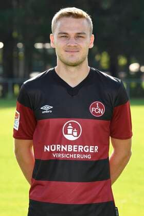 13.08.2020 - 1. FC Nuernberg FCN Club - Saison 2020 2021 - Fototermin Porträttermin - - Tim Handwerker (6, 1. FC Nürnberg FCN ) Einzelbild Einzelfoto Portrait Porträt Kopfbild