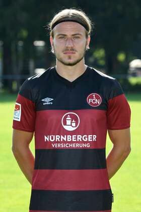 13.08.2020 - 1. FC Nuernberg FCN Club - Saison 2020 2021 - Fototermin Porträttermin - - Felix Lohkemper (7, 1. FC Nürnberg FCN ) Einzelbild Einzelfoto Portrait Porträt Kopfbild