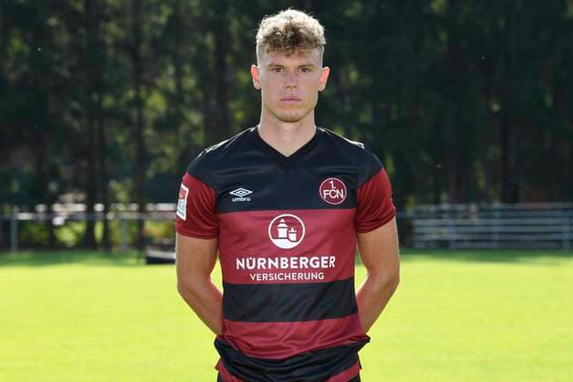 13.08.2020 - 1. FC Nuernberg FCN Club - Saison 2020 2021 - Fototermin Porträttermin - - Robin Hack (17, 1. FC Nürnberg FCN ) Einzelbild Einzelfoto Portrait Porträt Kopfbild