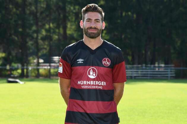 13.08.2020 - 1. FC Nuernberg FCN Club - Saison 2020 2021 - Fototermin Porträttermin - - Enrico Valentini (22, 1. FC Nürnberg FCN ) Einzelbild Einzelfoto Portrait Porträt Kopfbild